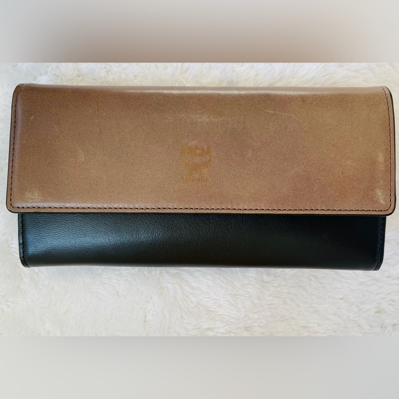 MCM wallet with box Authentic